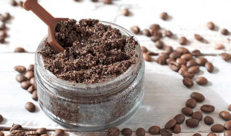 lymphatic-drainage-at-home-salt-of-coffee-scrubs